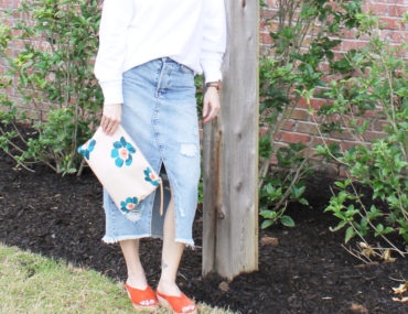 How to Style a Denim Midi Skirt